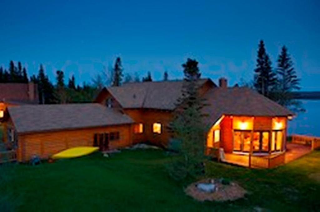 Tuckamore Lodge Main Brook Exteriör bild